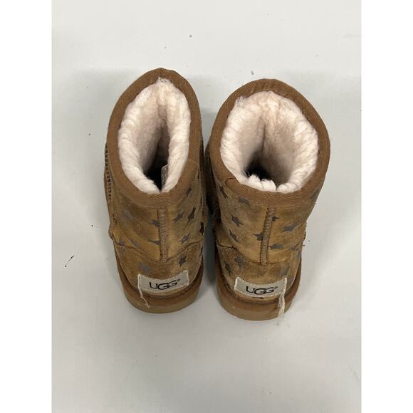 Ugg Sz 9 Classic II Short Stars Chestnut Suede Shearling Girl’s Winter Boots - Picture 4 of 5